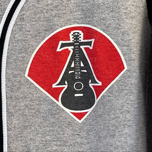 RARE!! Vintage Trace Adkins 04 Baseball Jersey Size 2X and Comin’ on Strong CD - Picture 4 of 13